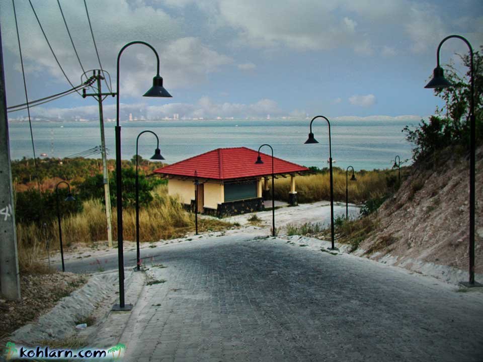 Bungalow house with a view on Koh Larn