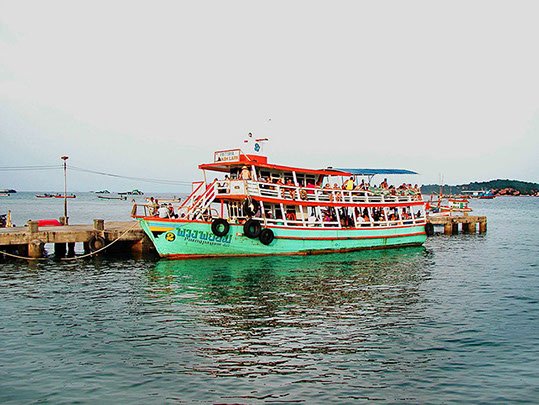 Koh Larn ferry 