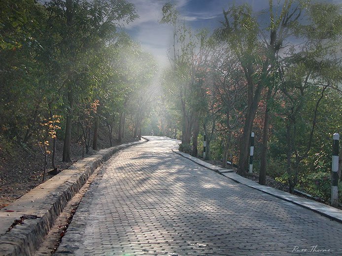 The road to Tawaen Beach on Koh Larn